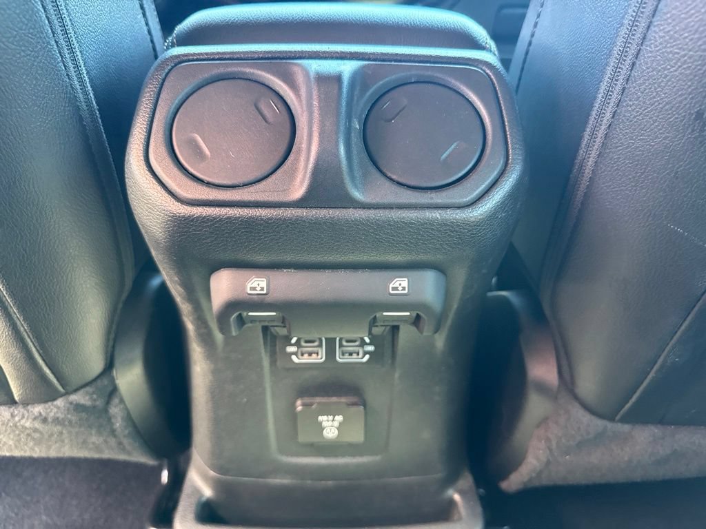 Used 2021 Jeep Wrangler Unlimited Sahara AWD/4WD image 56