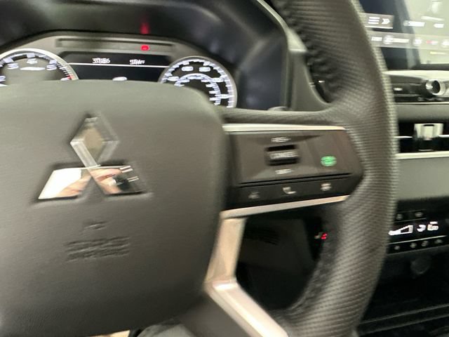 New 2026 Mitsubishi Outlander SE AWD/4WD image 29