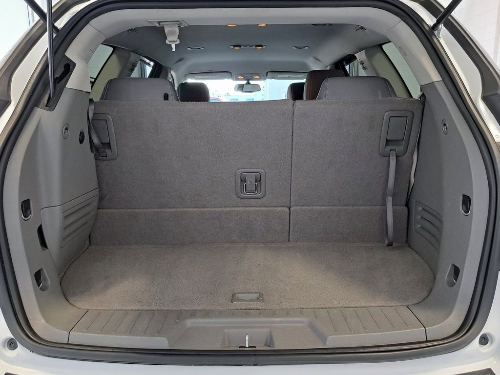 Used 2016 Chevrolet Traverse LT image 30