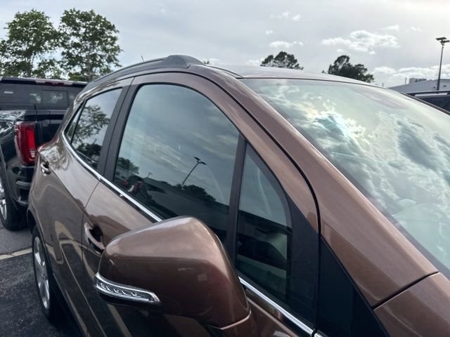 Used 2016 Buick Encore FWD image 6