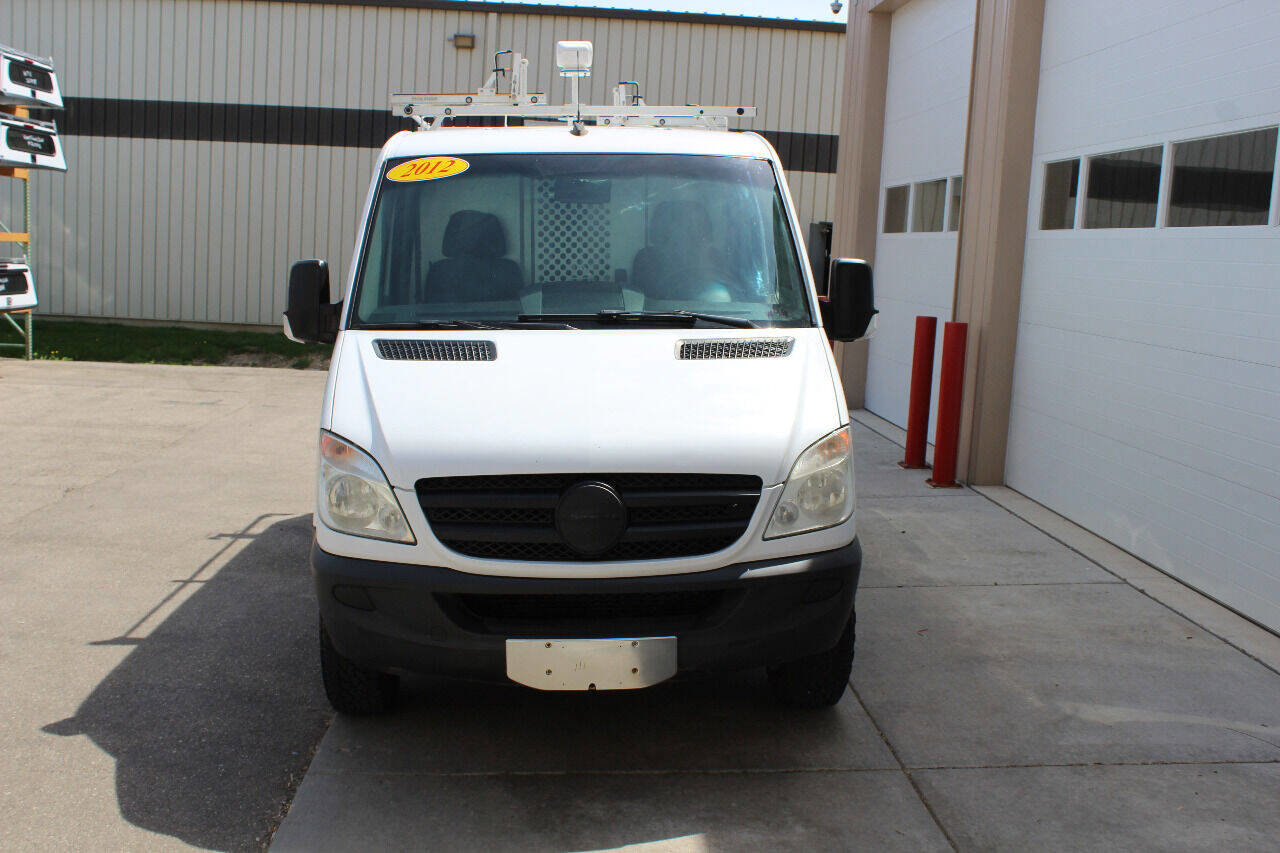 Used 2012 Mercedes-Benz Sprinter 2500 image 3