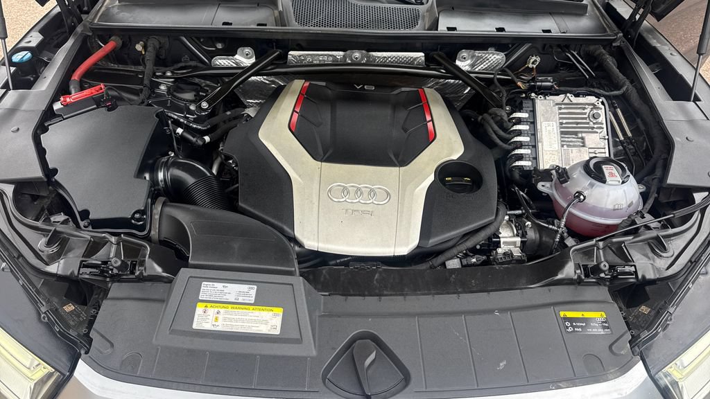 Used 2018 Audi SQ5 Prestige w/ Prestige Package AWD/4WD image 14