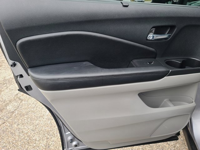 Certified 2022 Honda Pilot Special Edition image 16