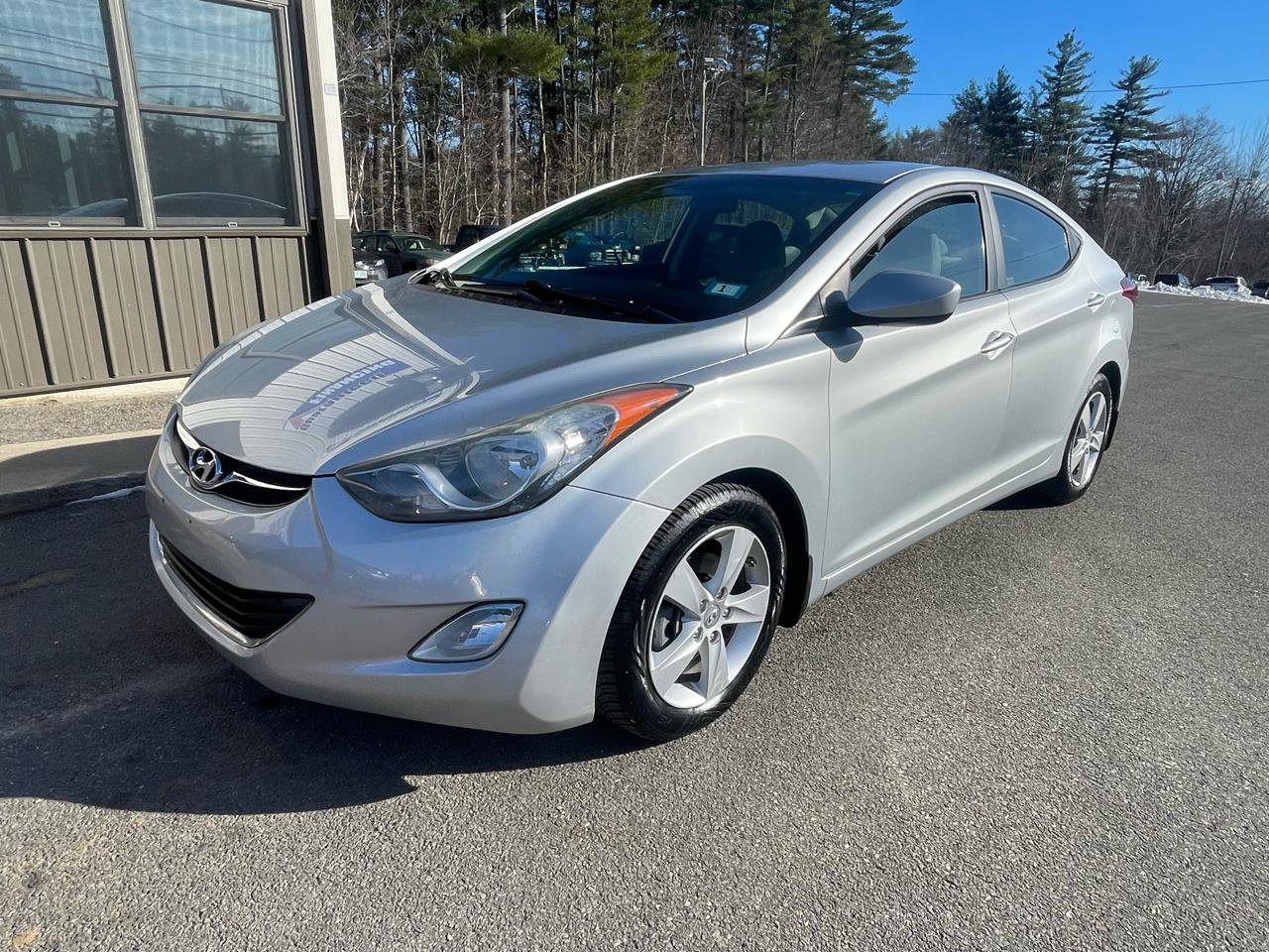 Used 2013 Hyundai Elantra GLS w/ Preferred Pkg FWD image 1