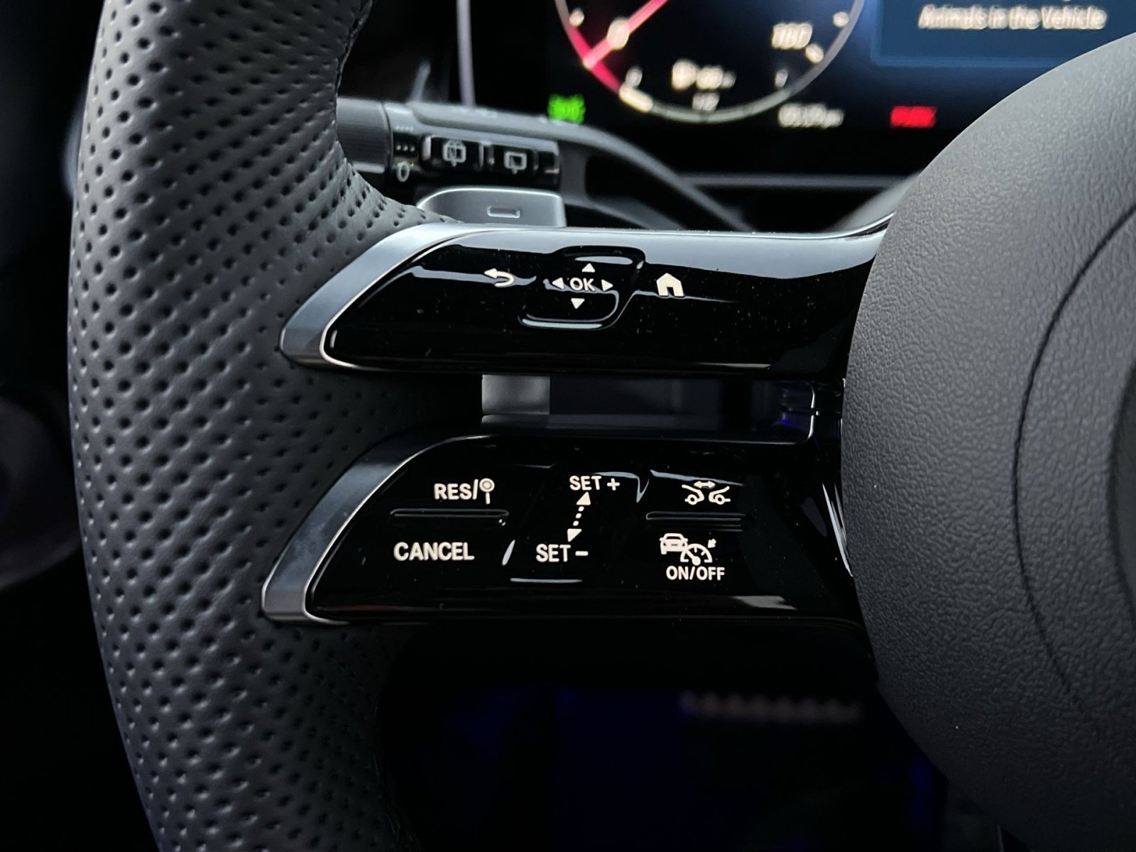 New 2026 Mercedes-Benz GLC 300 4MATIC image 30