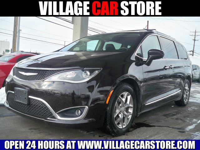Used 2017 Chrysler Pacifica Touring-L Plus w/ Tire & Wheel Group