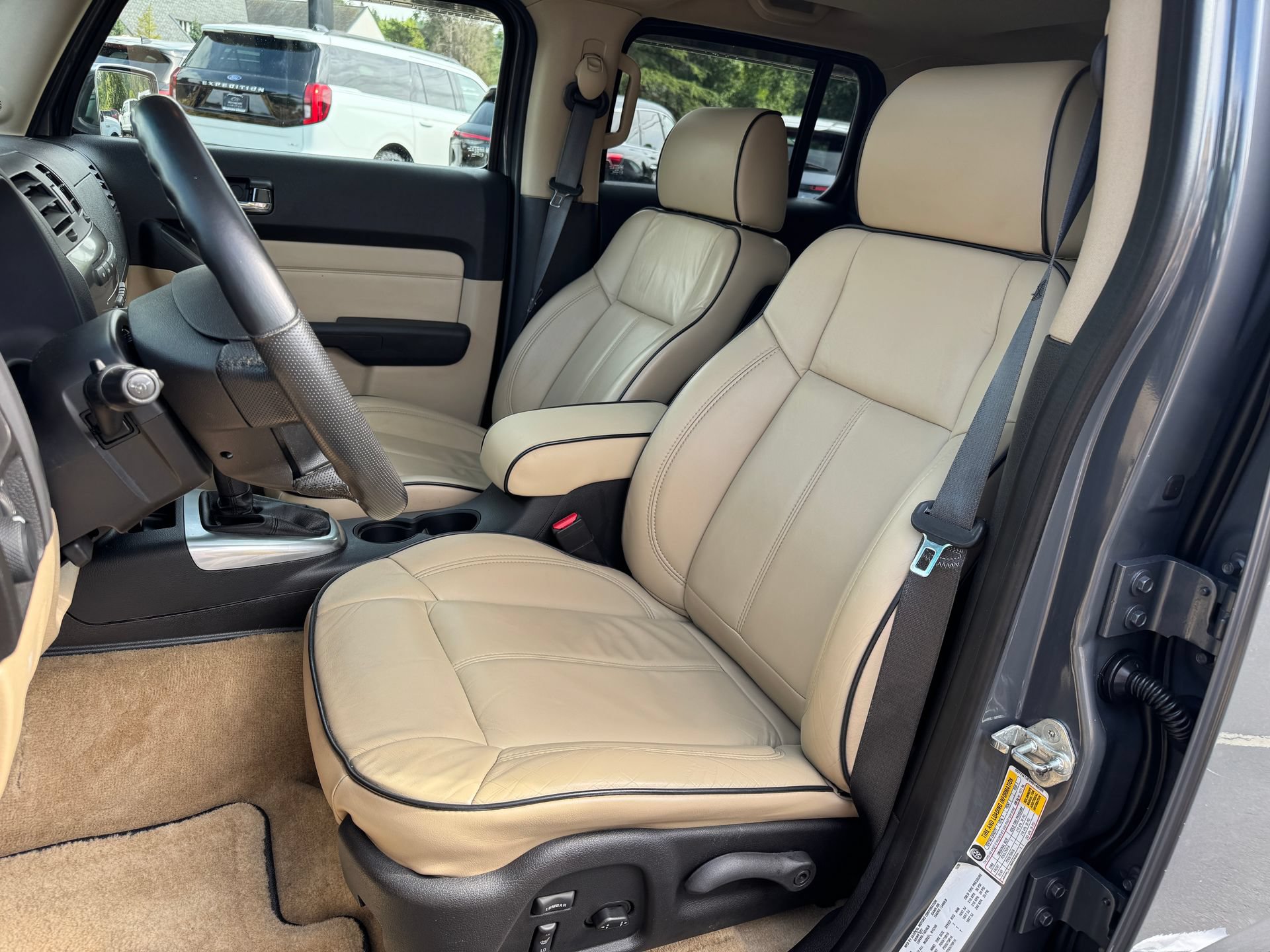 Used 2009 HUMMER H3 Luxury AWD/4WD image 14