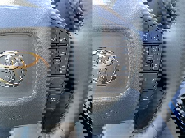 New 2026 Toyota Prius LE image 28