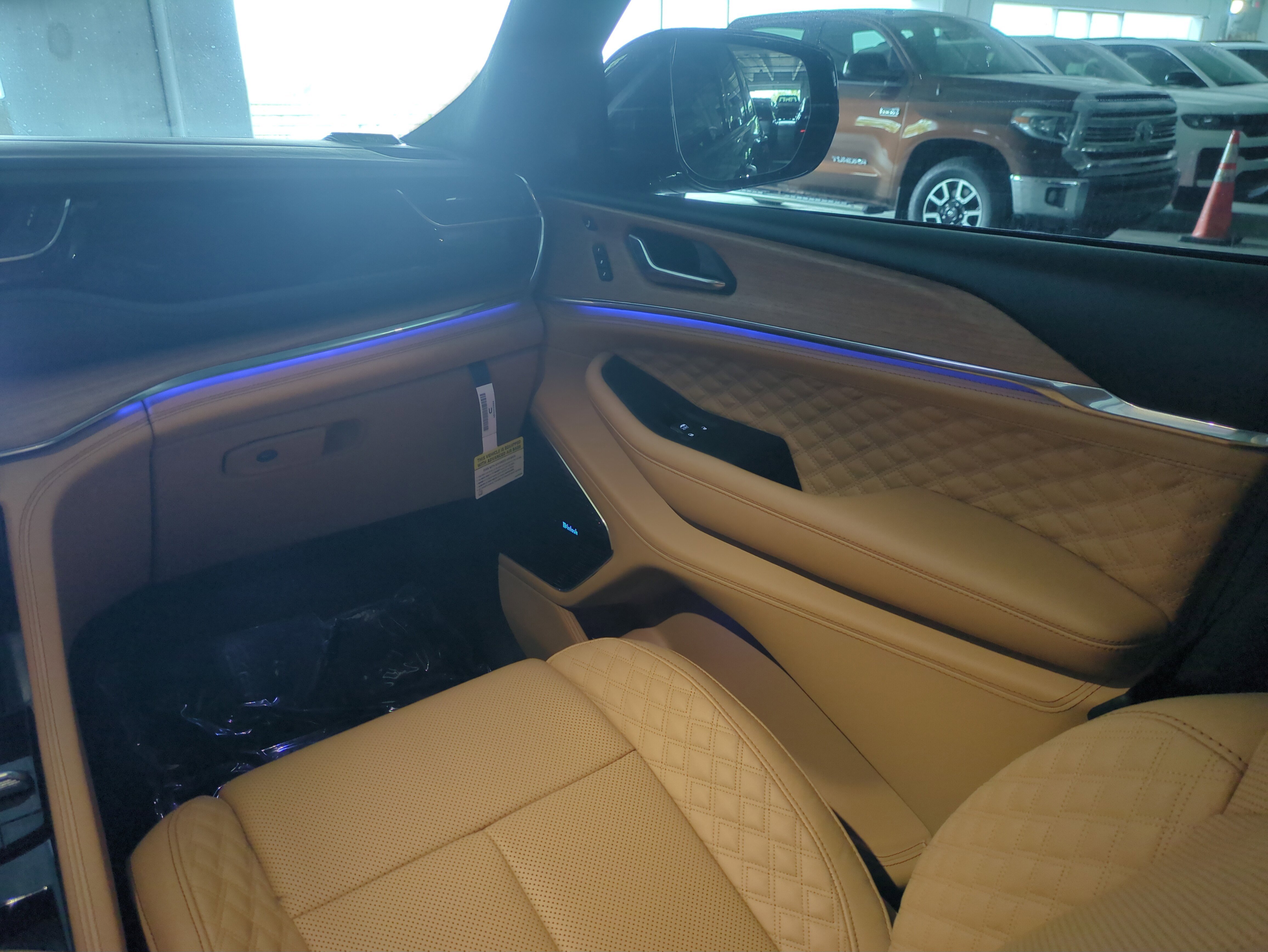 New 2025 Jeep Grand Cherokee L Summit image 18