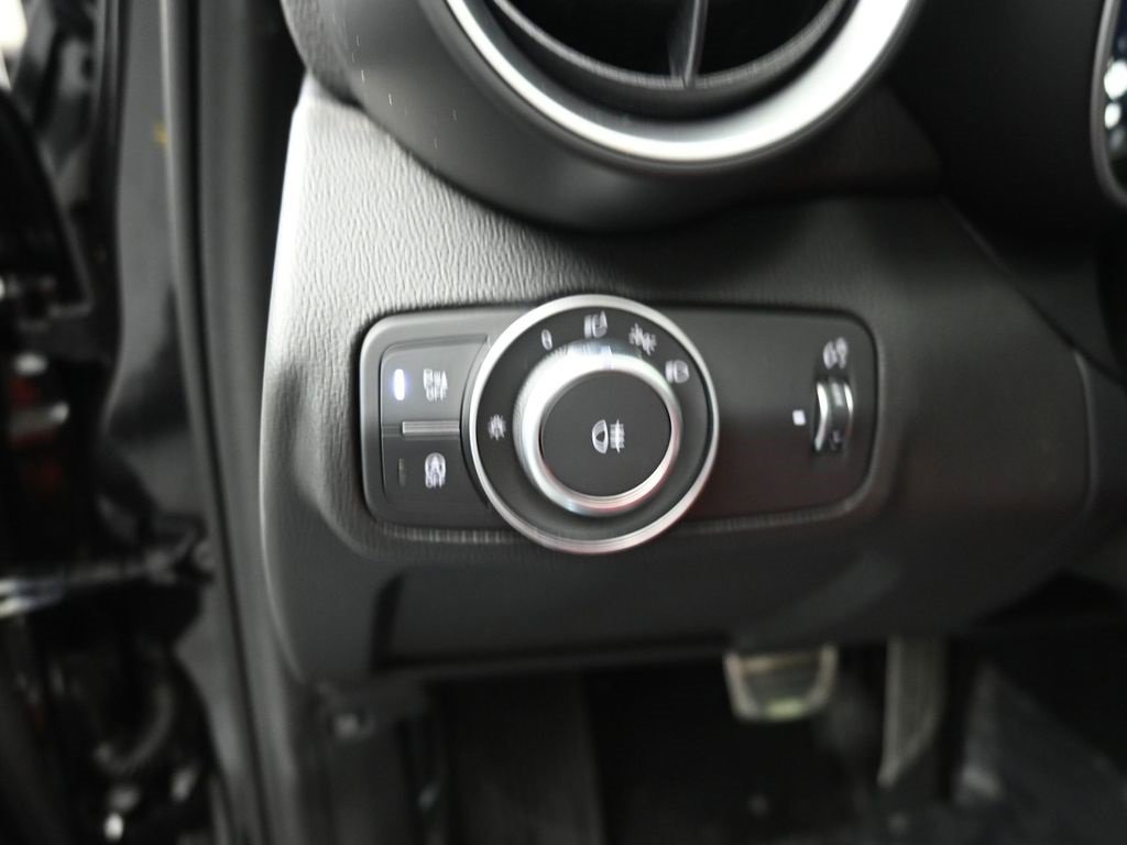 New 2026 Alfa Romeo Giulia AWD w/ Driving Assist Package image 20