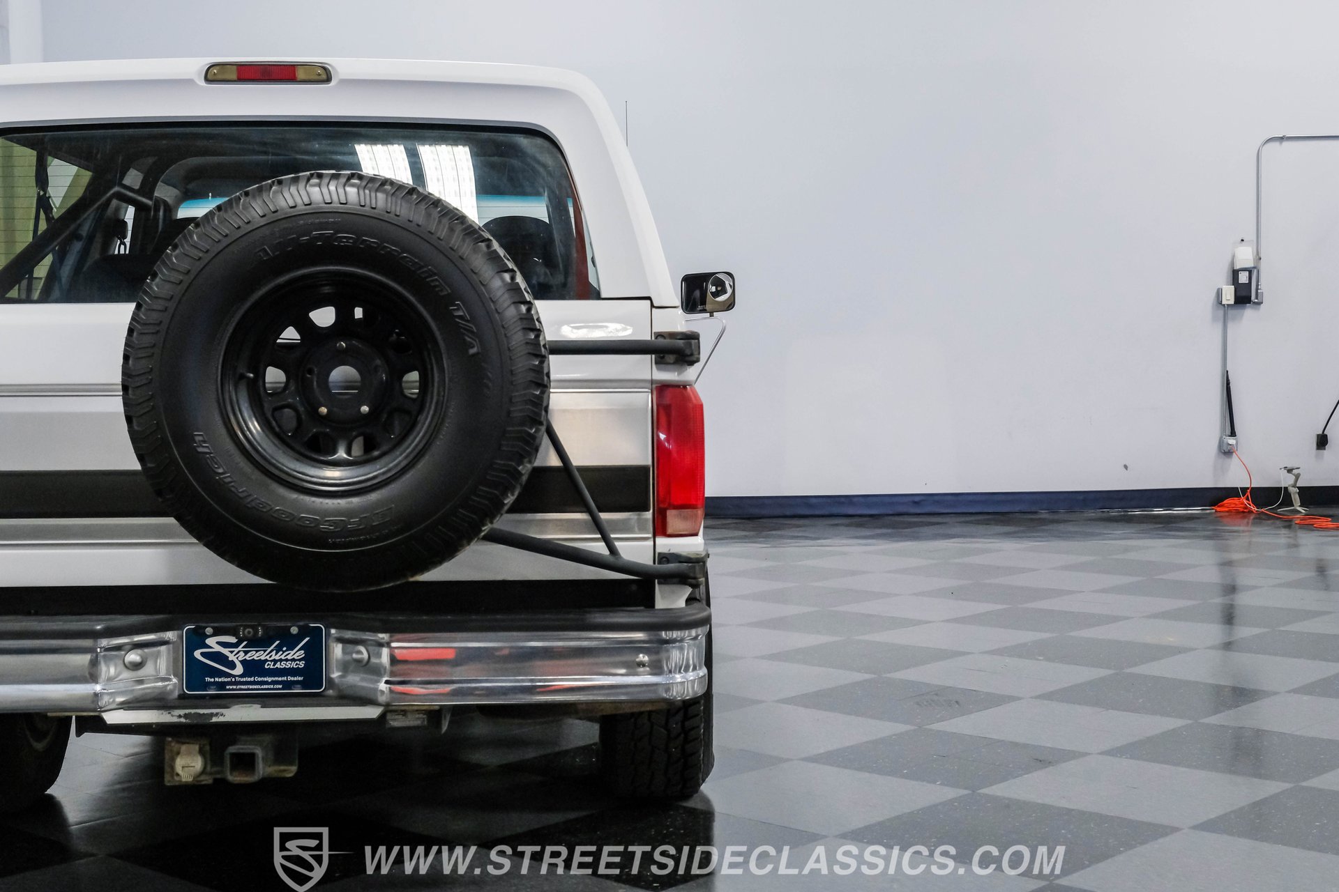 Used 1994 Ford Bronco XLT image 24