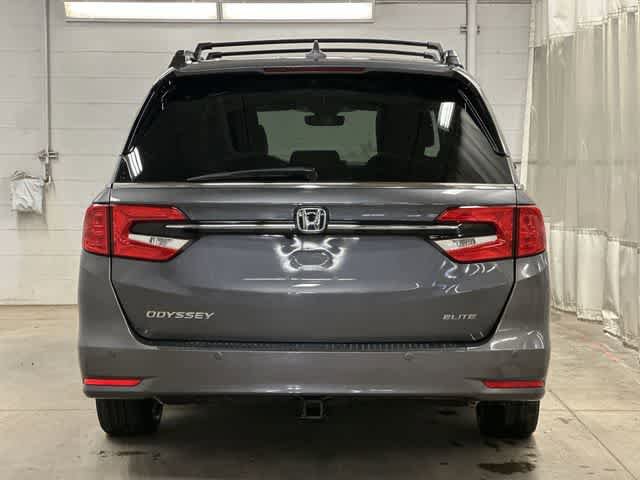 Used 2024 Honda Odyssey Elite image 4