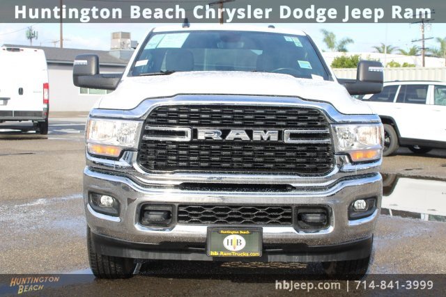 Used 2024 RAM 2500 Big Horn image 2