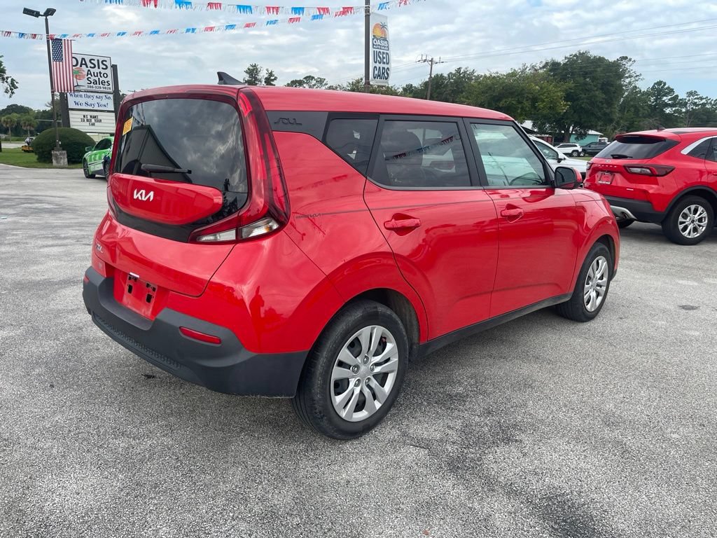 Used 2022 Kia Soul LX FWD image 7