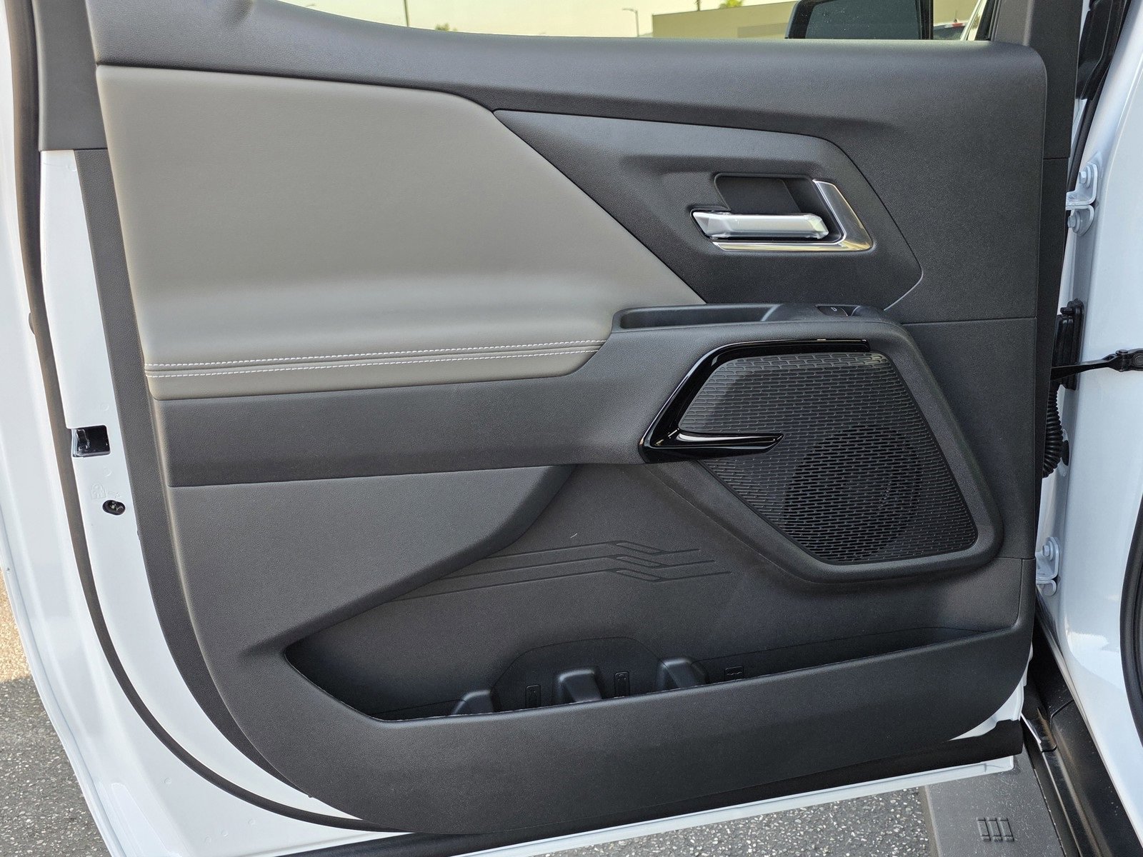 New 2026 Chevrolet Silverado EV Trail Boss image 13