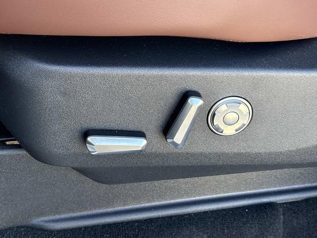 New 2026 Lincoln Navigator L Reserve image 23