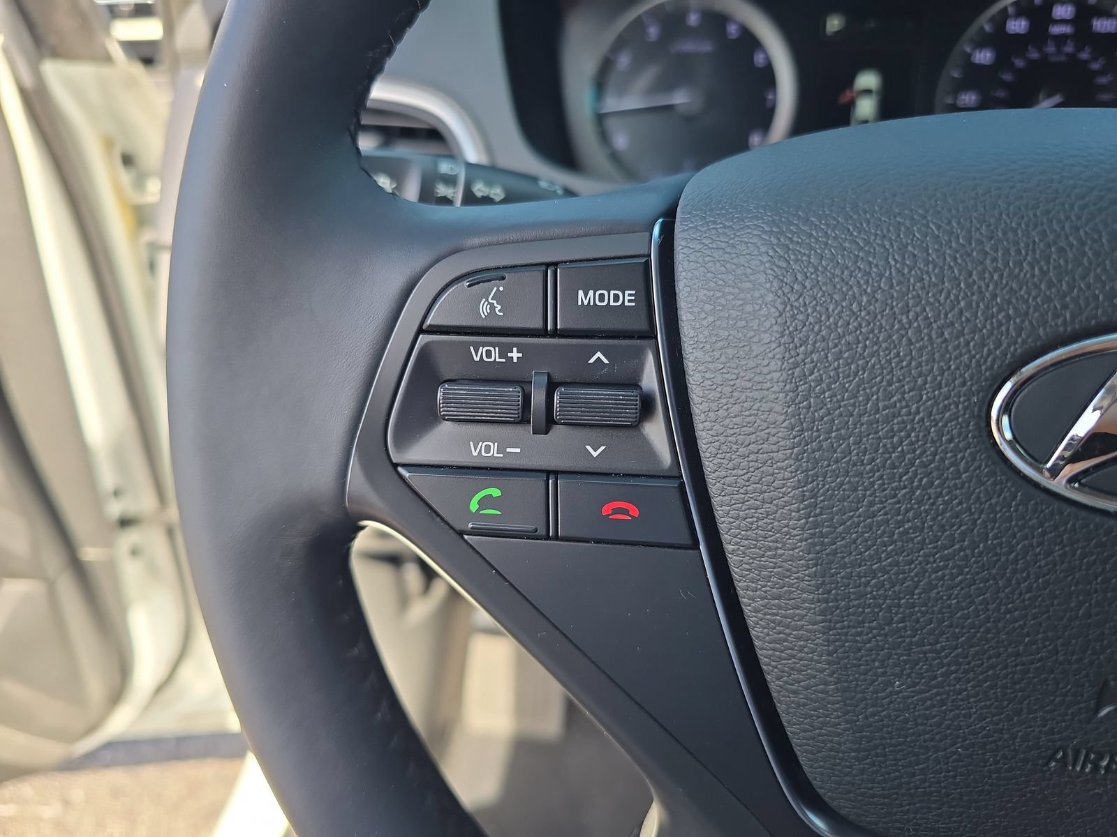 Used 2015 Hyundai Sonata Sport w/ Option Group 04 FWD image 21
