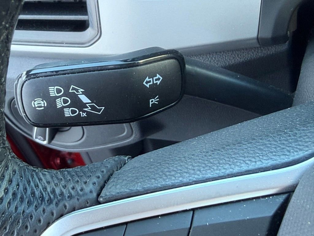 Used 2022 Volkswagen Atlas Cross Sport SEL R-Line image 23