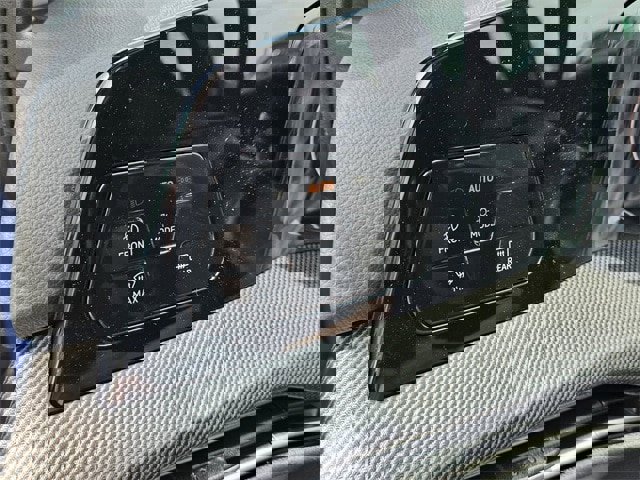 New 2025 Volkswagen GTI SE image 26