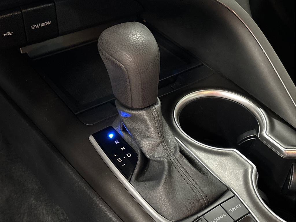 Used 2023 Toyota Camry LE image 29