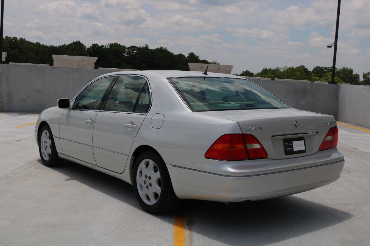 Used 2001 Lexus LS 430 RWD image 41