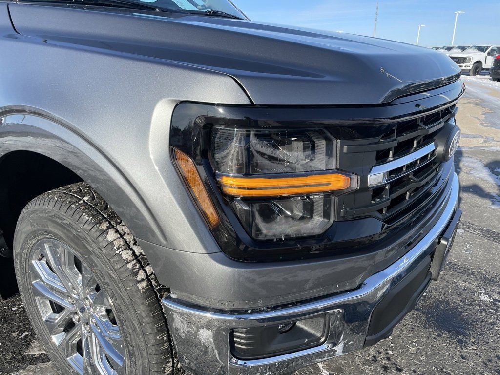 New 2026 Ford F150 XLT w/ XLT Chrome Appearance Package image 34