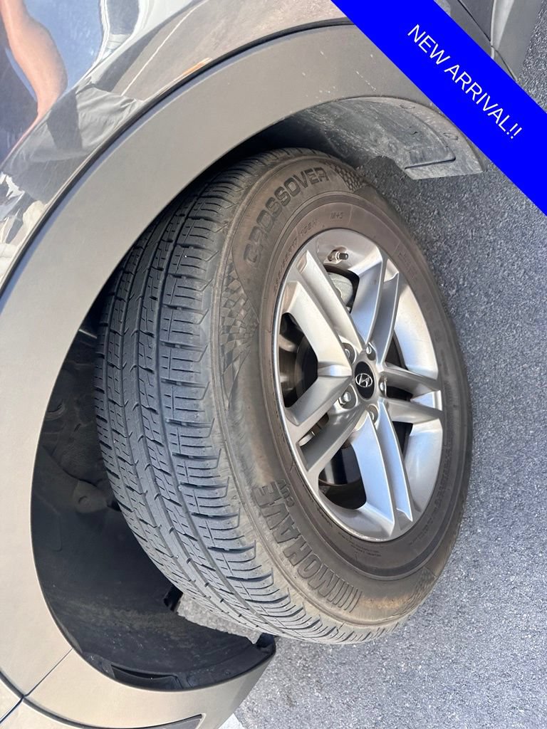 Used 2018 Hyundai Santa Fe Sport FWD image 9