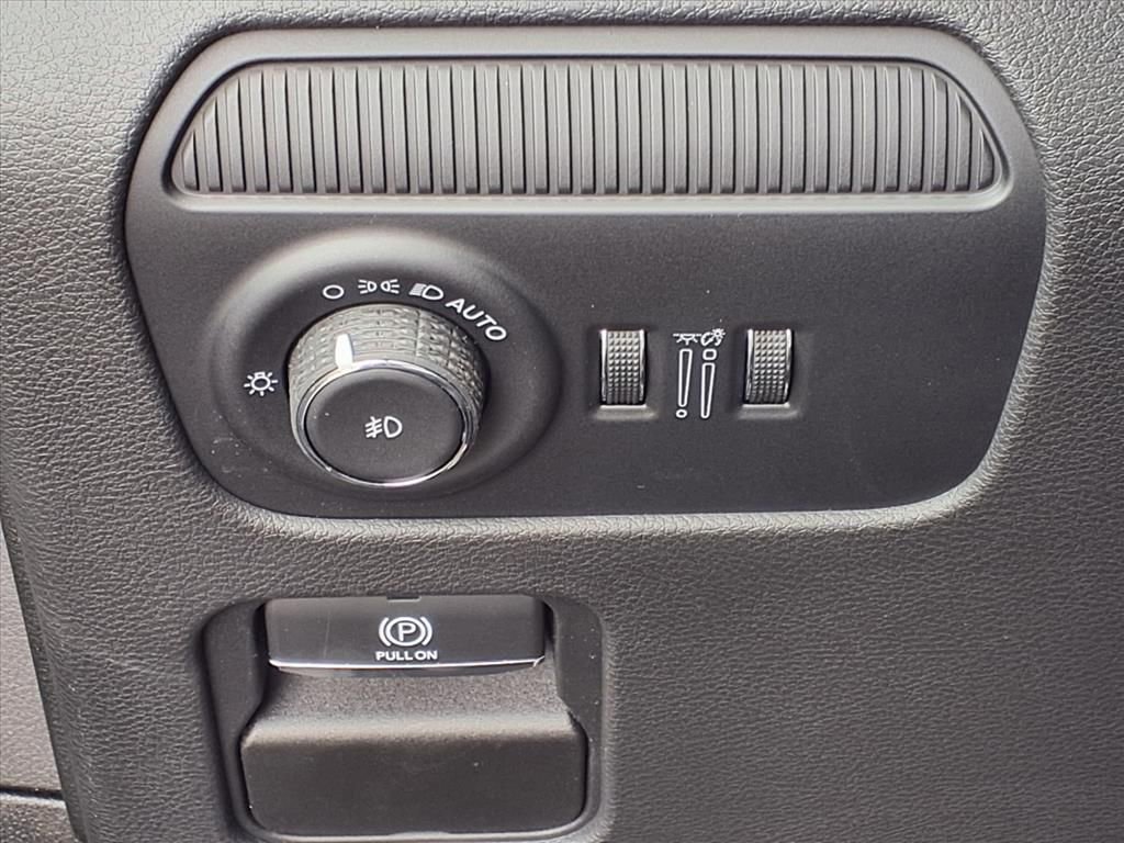 New 2025 Jeep Wagoneer 4WD w/ Convenience Group I image 20