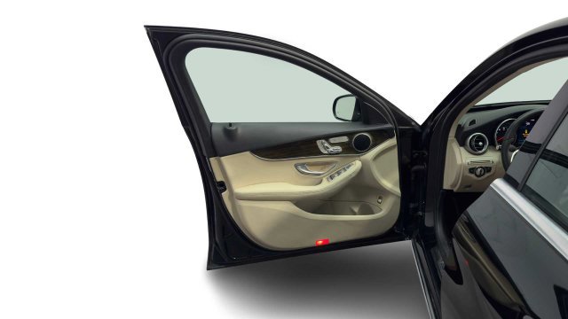Used 2019 Mercedes-Benz C 300 Sedan image 10