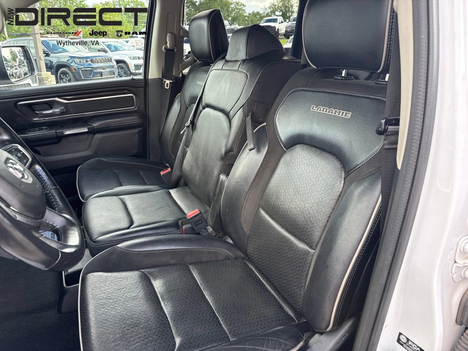 Used 2022 RAM 1500 Laramie AWD/4WD image 14
