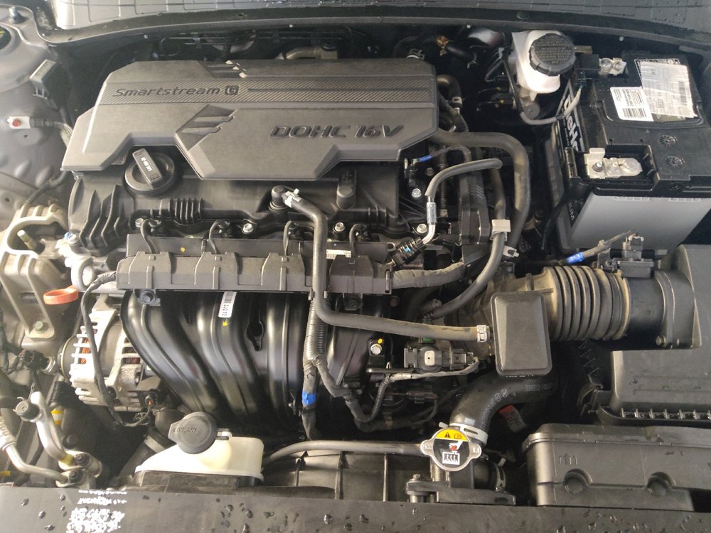 Used 2023 Hyundai Elantra SEL FWD image 30