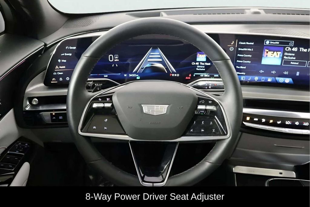Used 2024 Cadillac Lyriq Luxury image 28