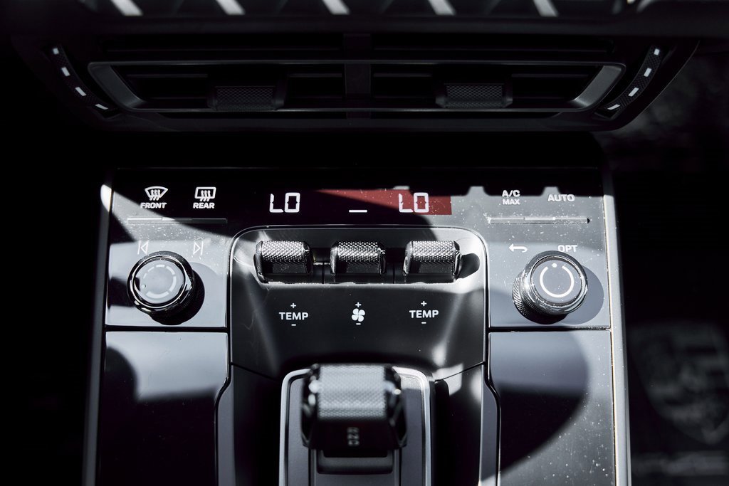 Used 2022 Porsche 911 Carrera 4 GTS w/ Premium Package image 64