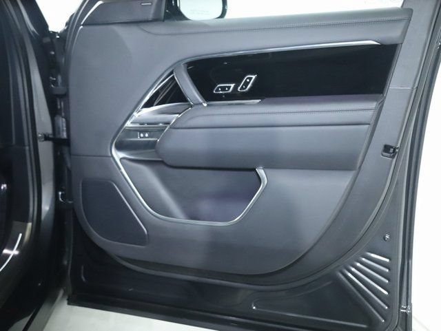 Used 2023 Land Rover Range Rover SE AWD/4WD image 36
