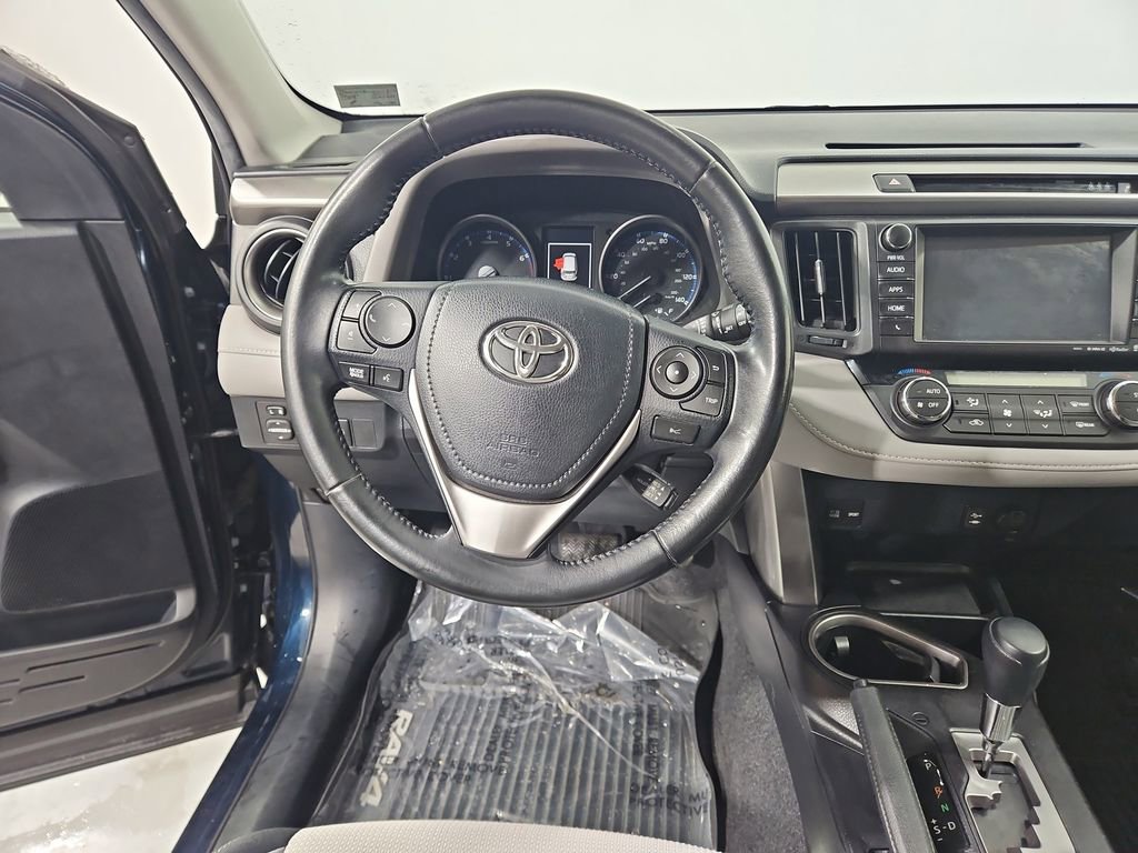 Used 2017 Toyota RAV4 XLE image 13