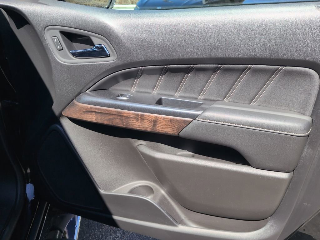 Used 2021 GMC Canyon Denali image 30