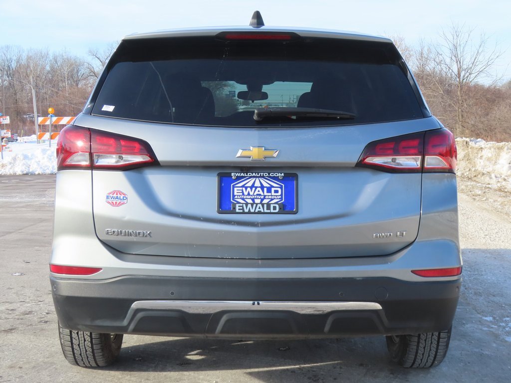 Used 2023 Chevrolet Equinox LT w/ Driver Convenience Package image 14
