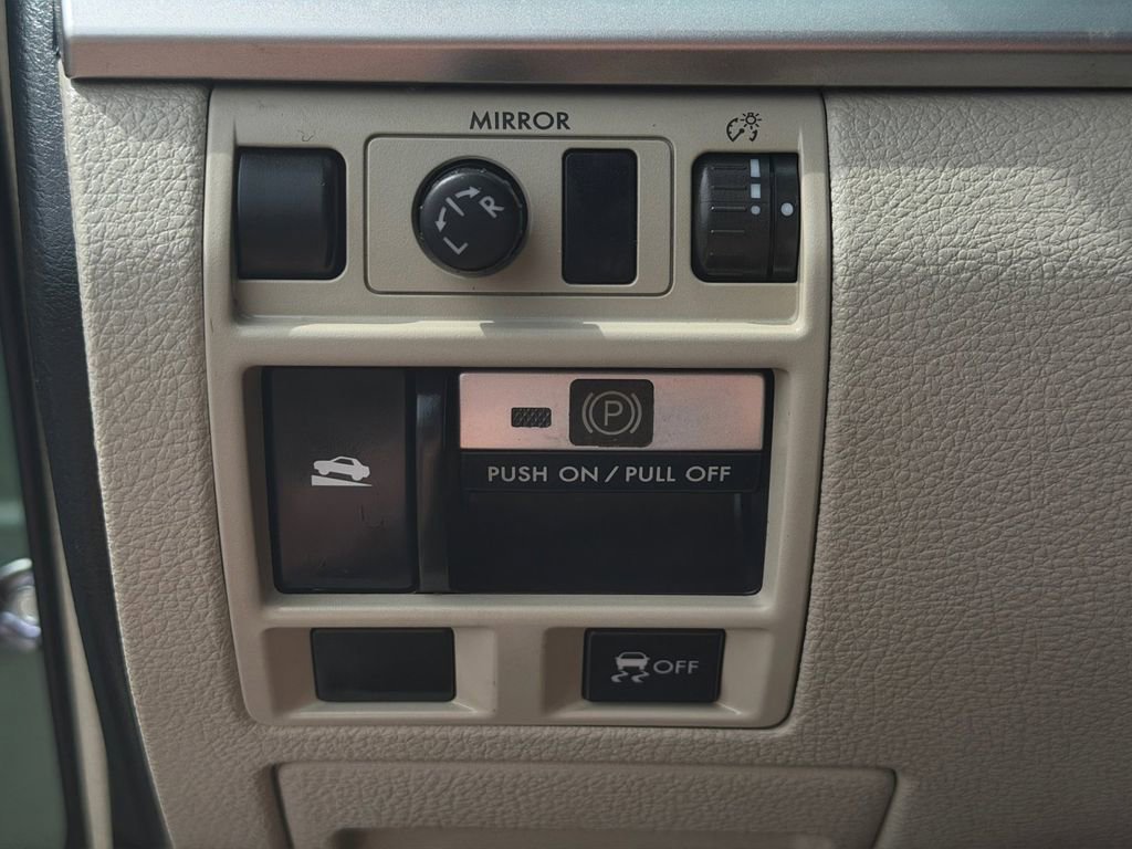 Used 2013 Subaru Outback 2.5i AWD/4WD image 18