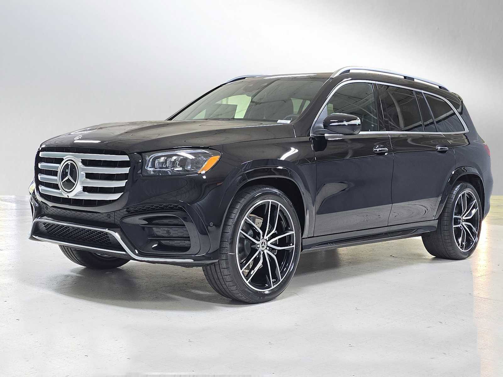 New 2026 Mercedes-Benz GLS 450 4MATIC image 7