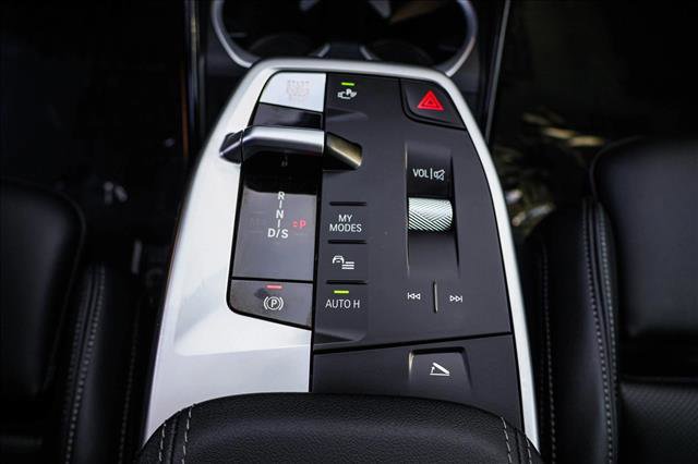 Used 2026 BMW X1 xDrive28i image 21