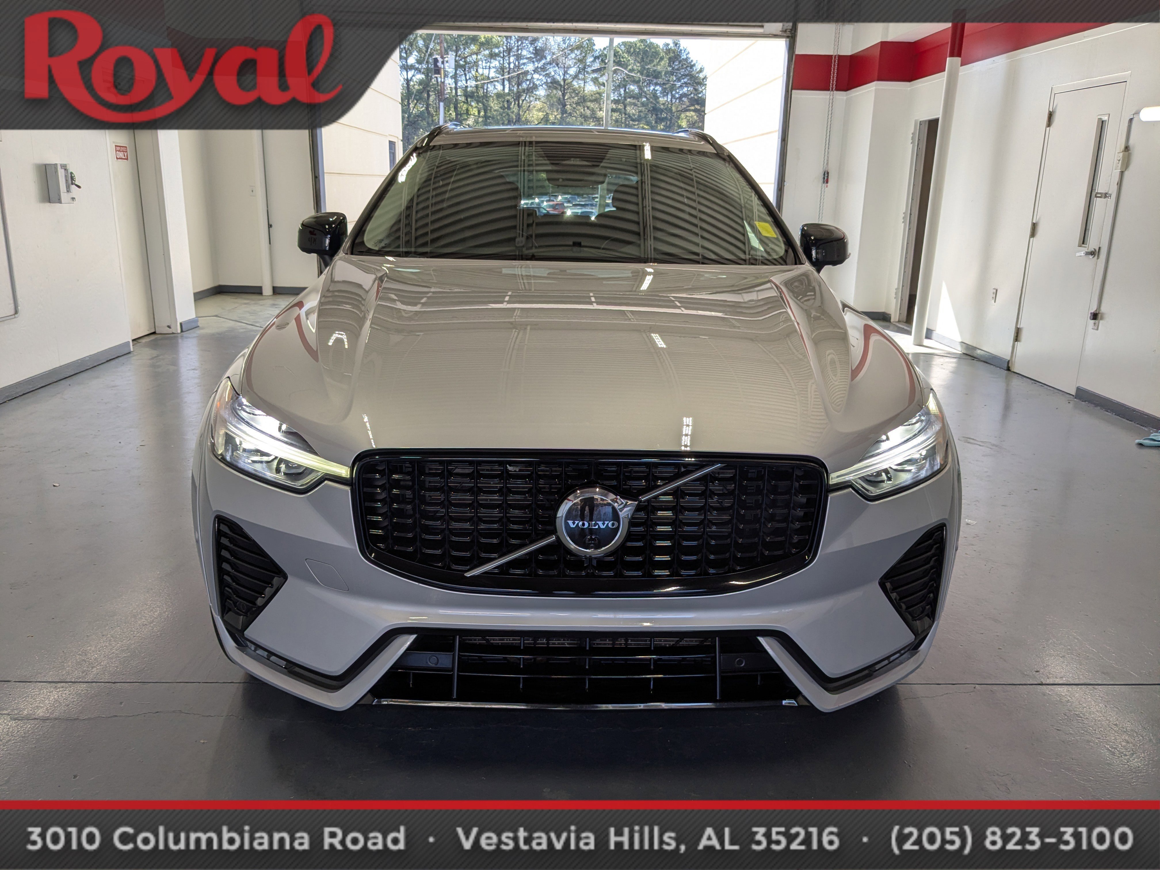 Certified 2023 Volvo XC60 B5 Ultimate image 6