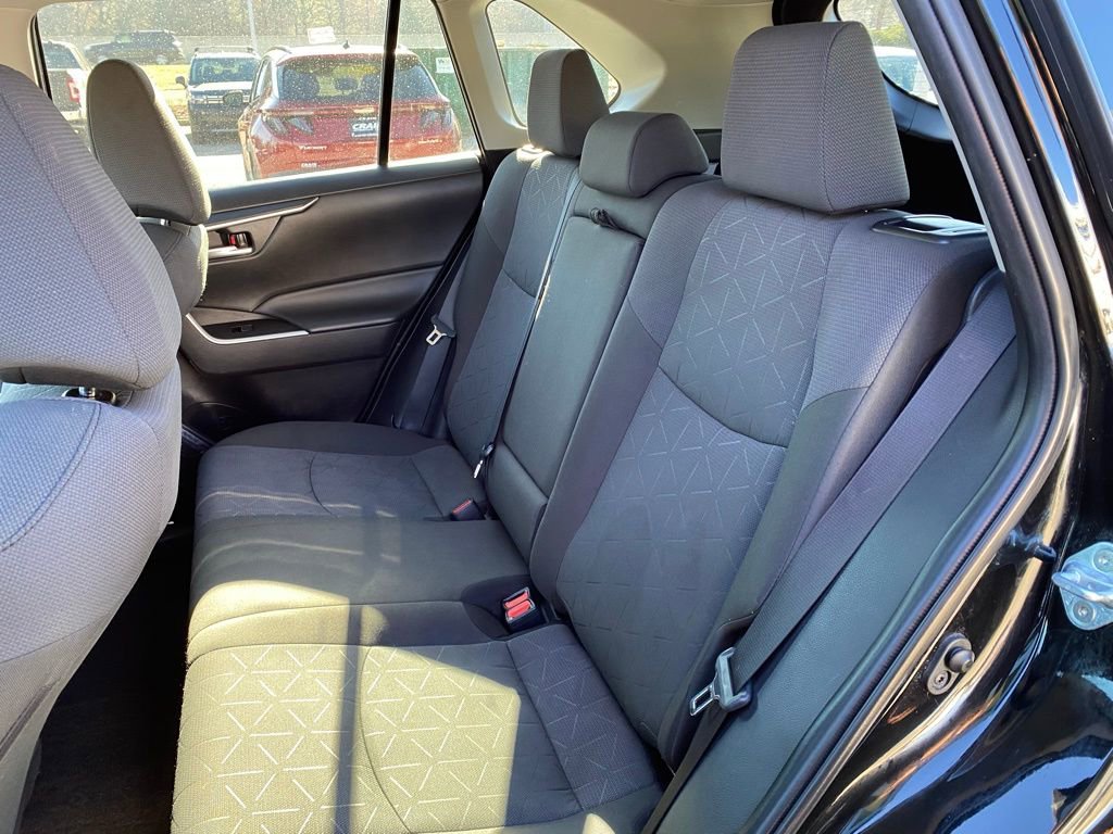 Used 2024 Toyota RAV4 XLE FWD image 24