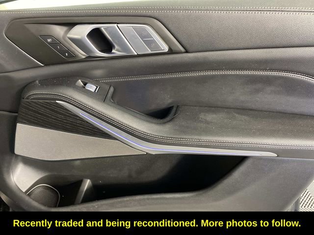 Used 2020 BMW X7 xDrive40i w/ Premium Package AWD/4WD image 26