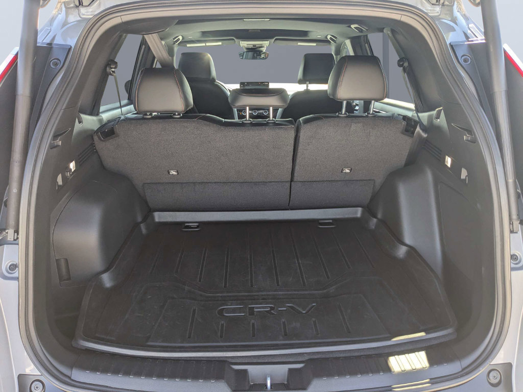 Used 2025 Honda CR-V Sport Touring image 17