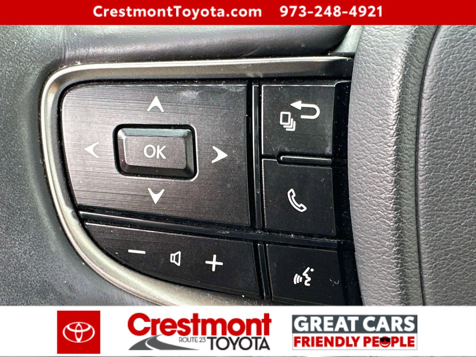 Used 2022 Lexus ES 300h w/ Premium Package image 19