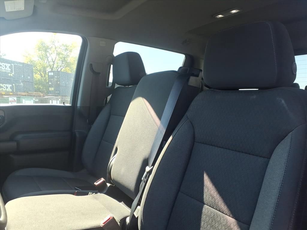 Used 2022 Chevrolet Silverado 3500 LT w/ Convenience Package AWD/4WD image 14