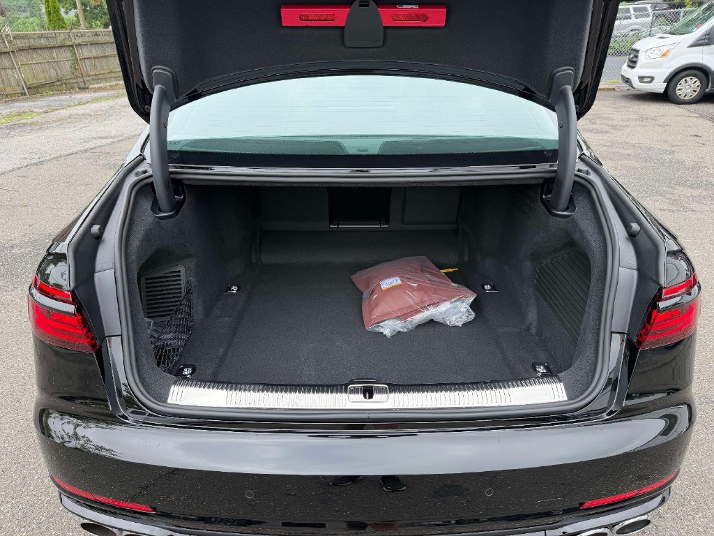 New 2026 Audi S8 AWD/4WD image 25