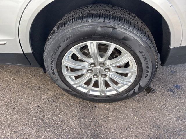 Used 2019 Cadillac XT5 FWD image 43