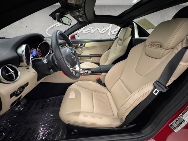 Used 2020 Mercedes-Benz SLC 300 image 19