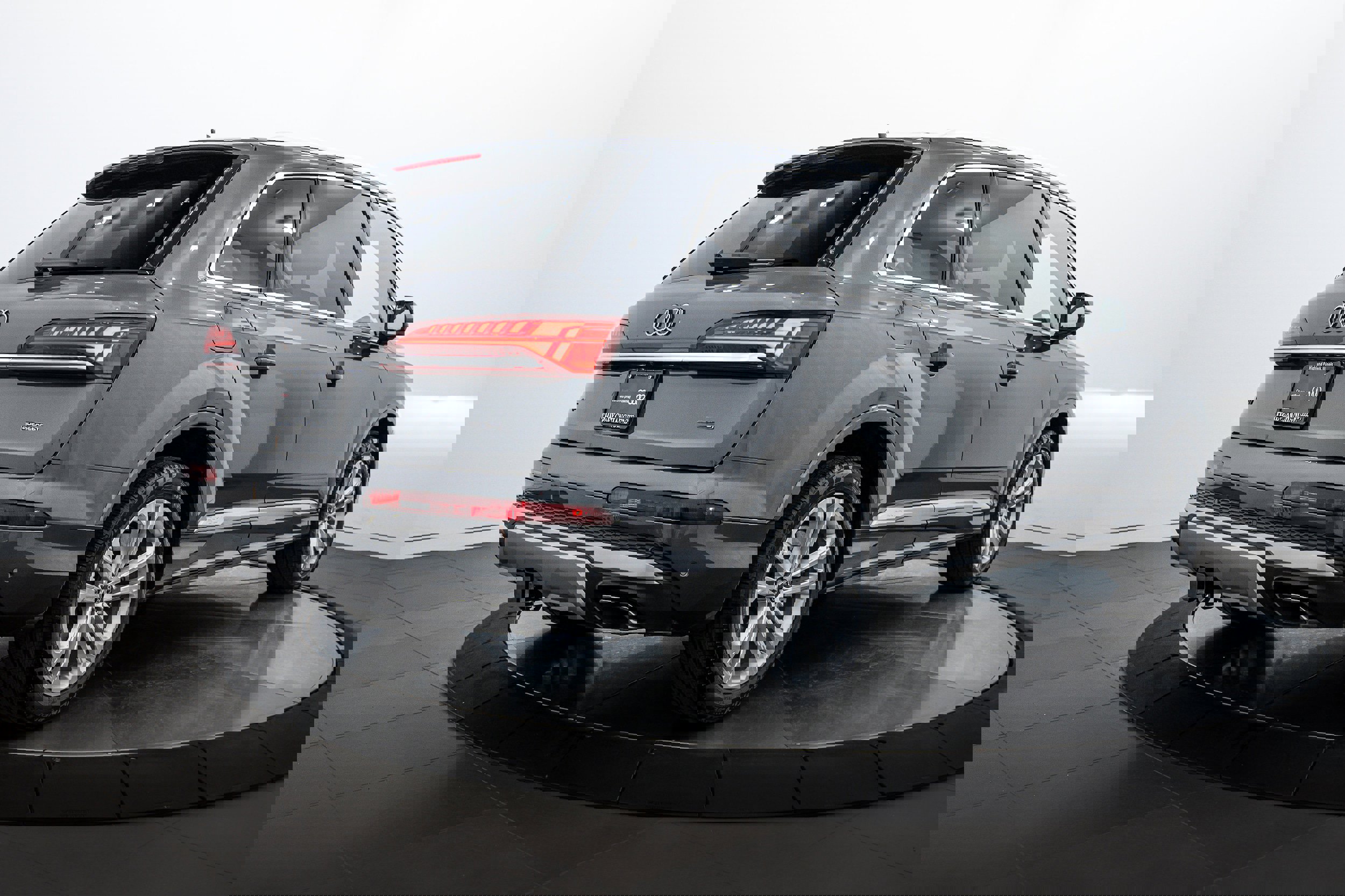 Certified 2025 Audi Q7 3.0T Premium Plus w/ Premium Plus Package image 4